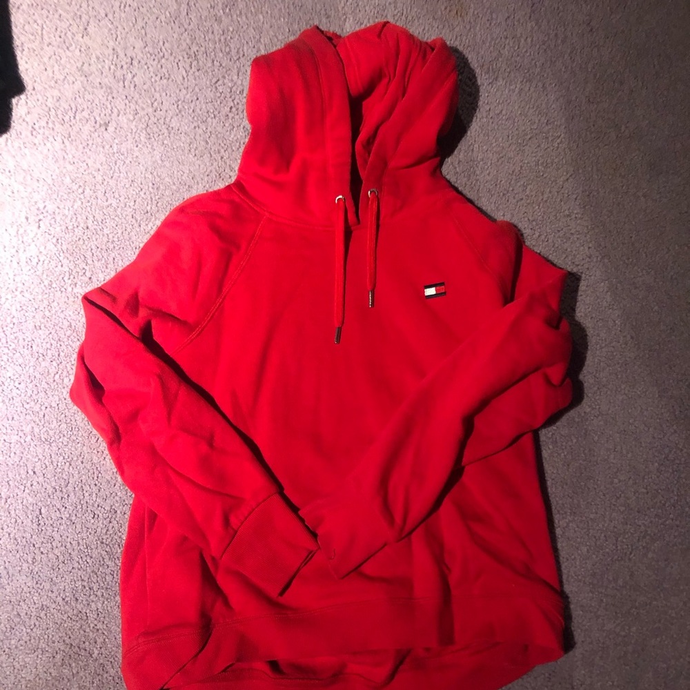 tommy hilfiger sweatshirt